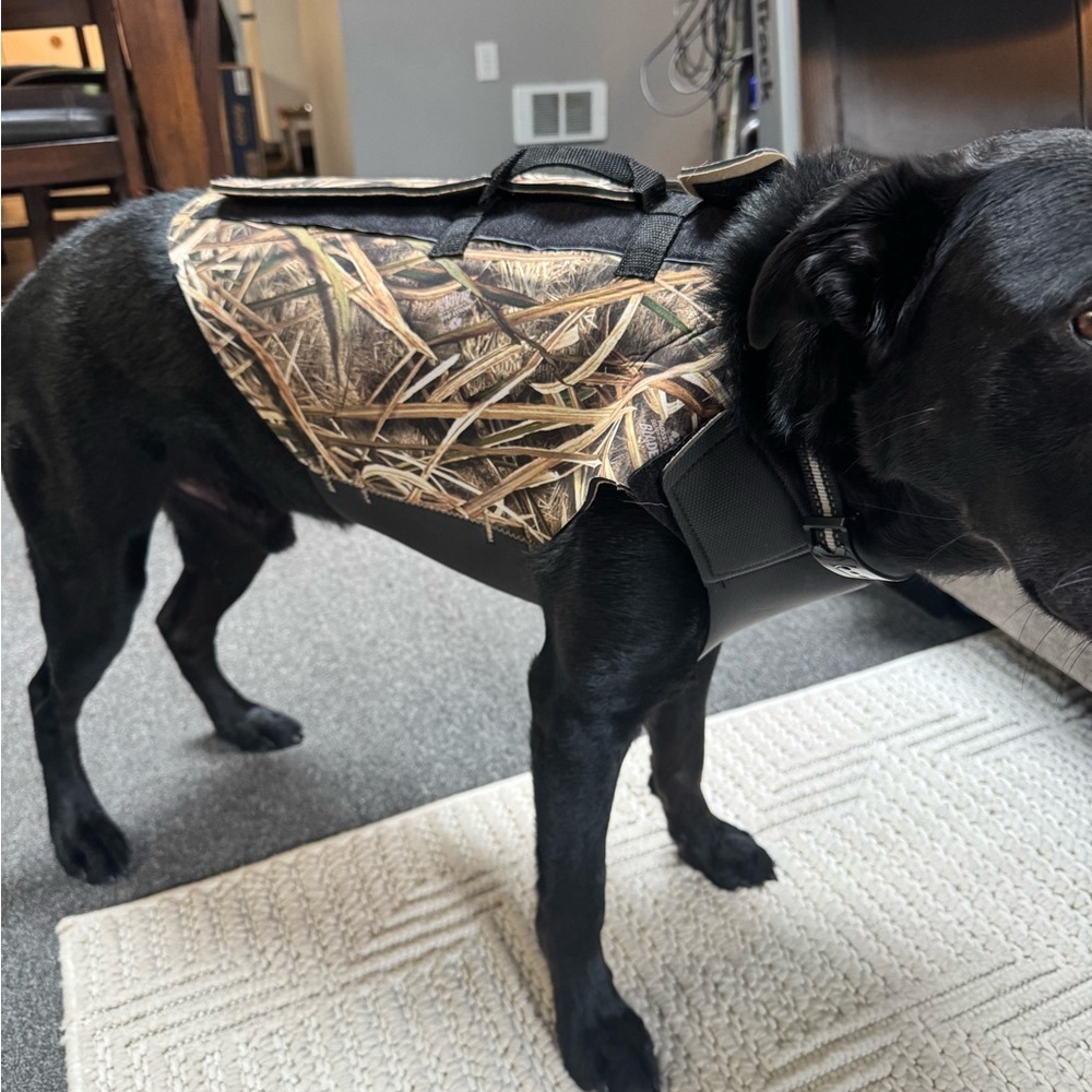 Browning Camo Dog Jacket with Black Accents - Picture 2 of 7